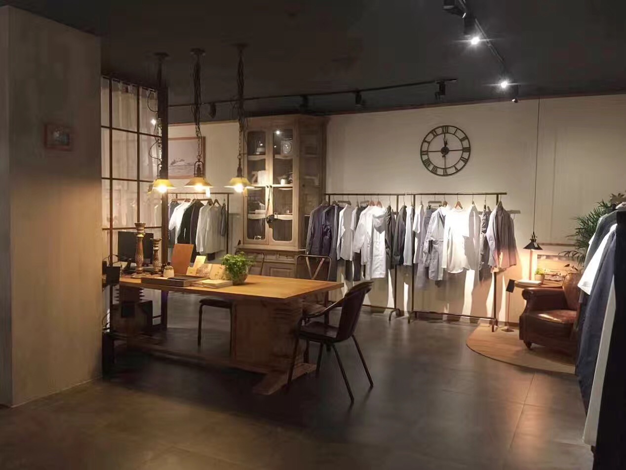 焦作分店:河南焦作丹尼斯百货男装店